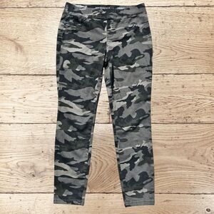 Camouflage Lucy pull on ankle leggings